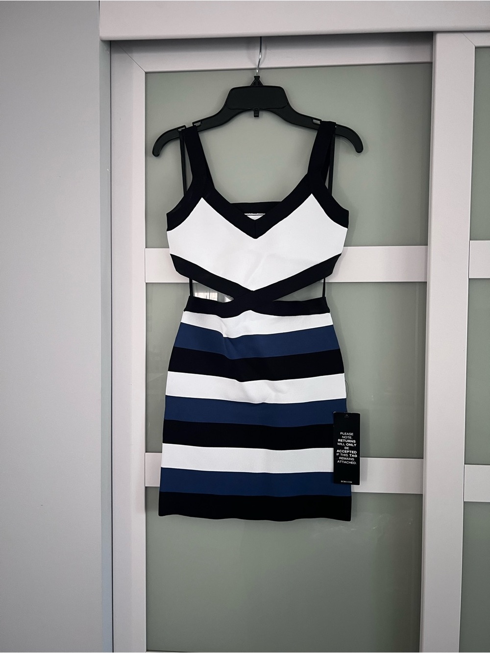 Bcbgmaxazria body-con mini dress size small